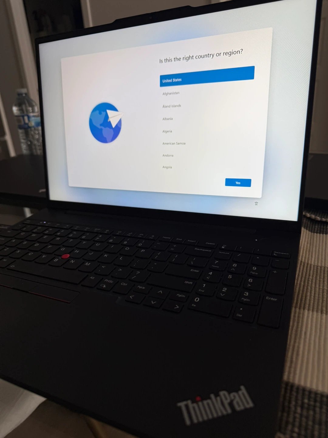 Lenovo ThinkPad Laptop E16 - photo 3