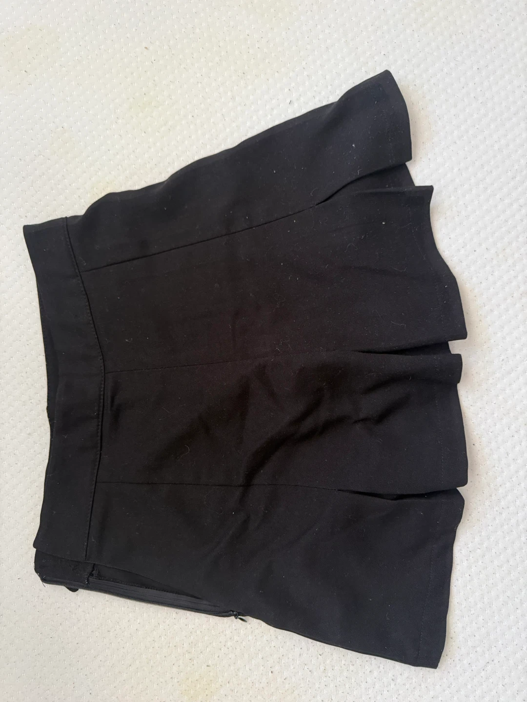 Bershka Black Pleated Mini Skirt with Buckle Detail - photo 2