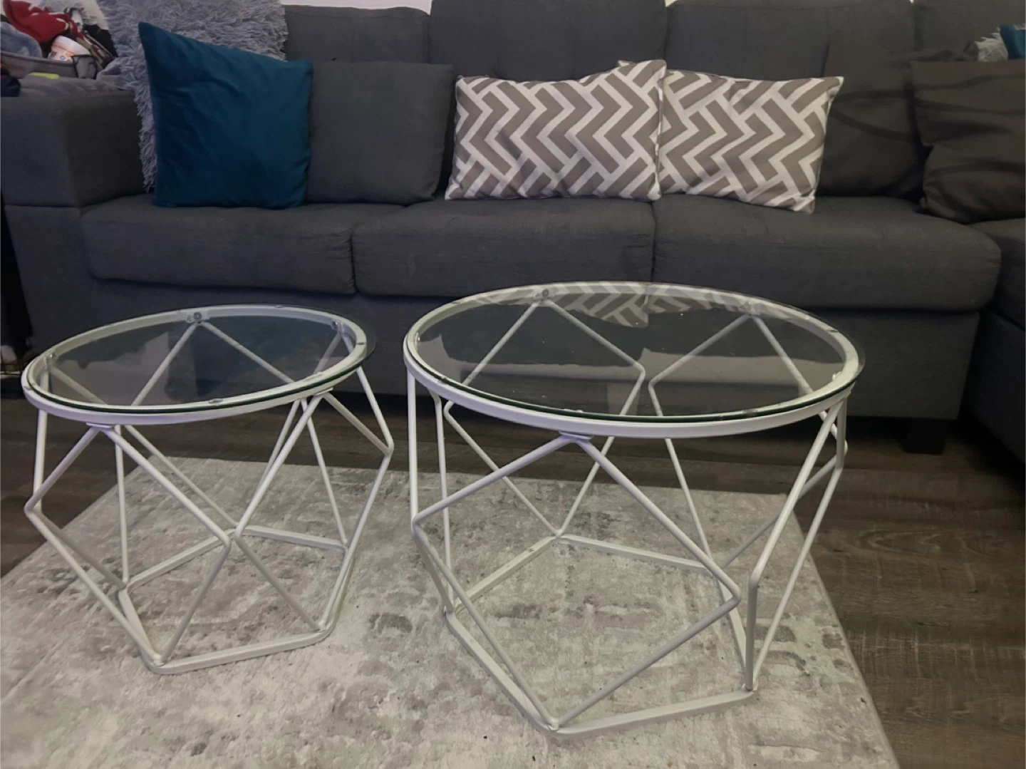 Set of 2 White Geometric Wire Frame Side Tables with Glass Tops