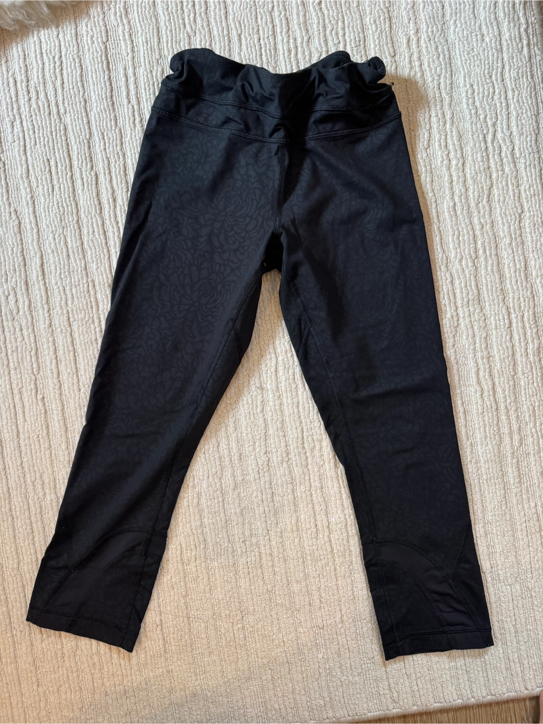 Lululemon Black Cropped Pants