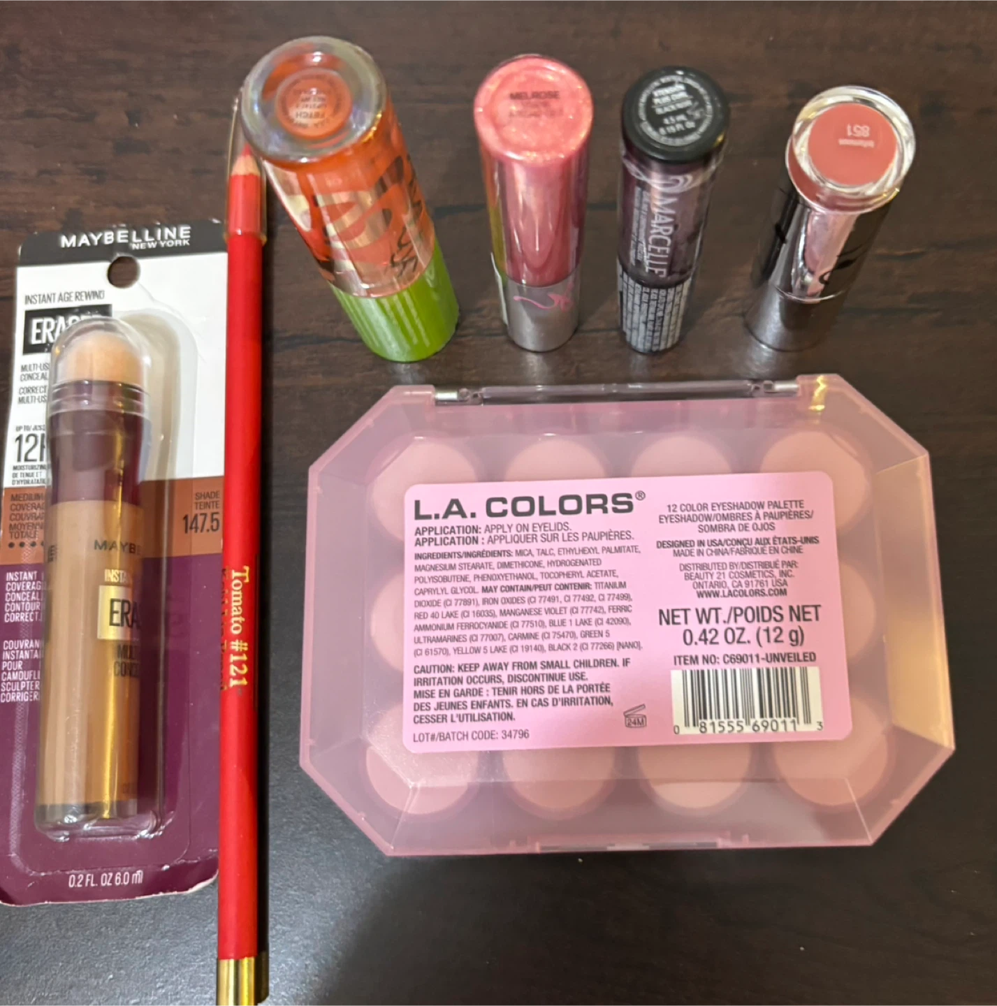NEW- Maybelline,L.A. Colors & More Makeup Bundle - photo 2