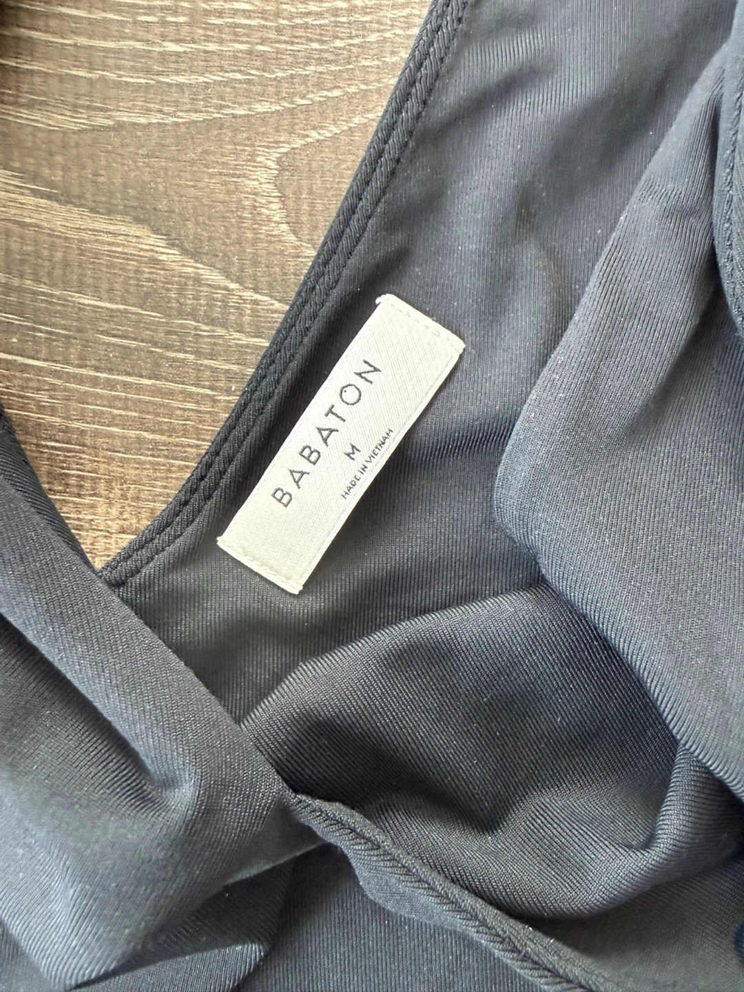 Aritzia Babaton Black V-Neck Bodysuit size medium - photo 2