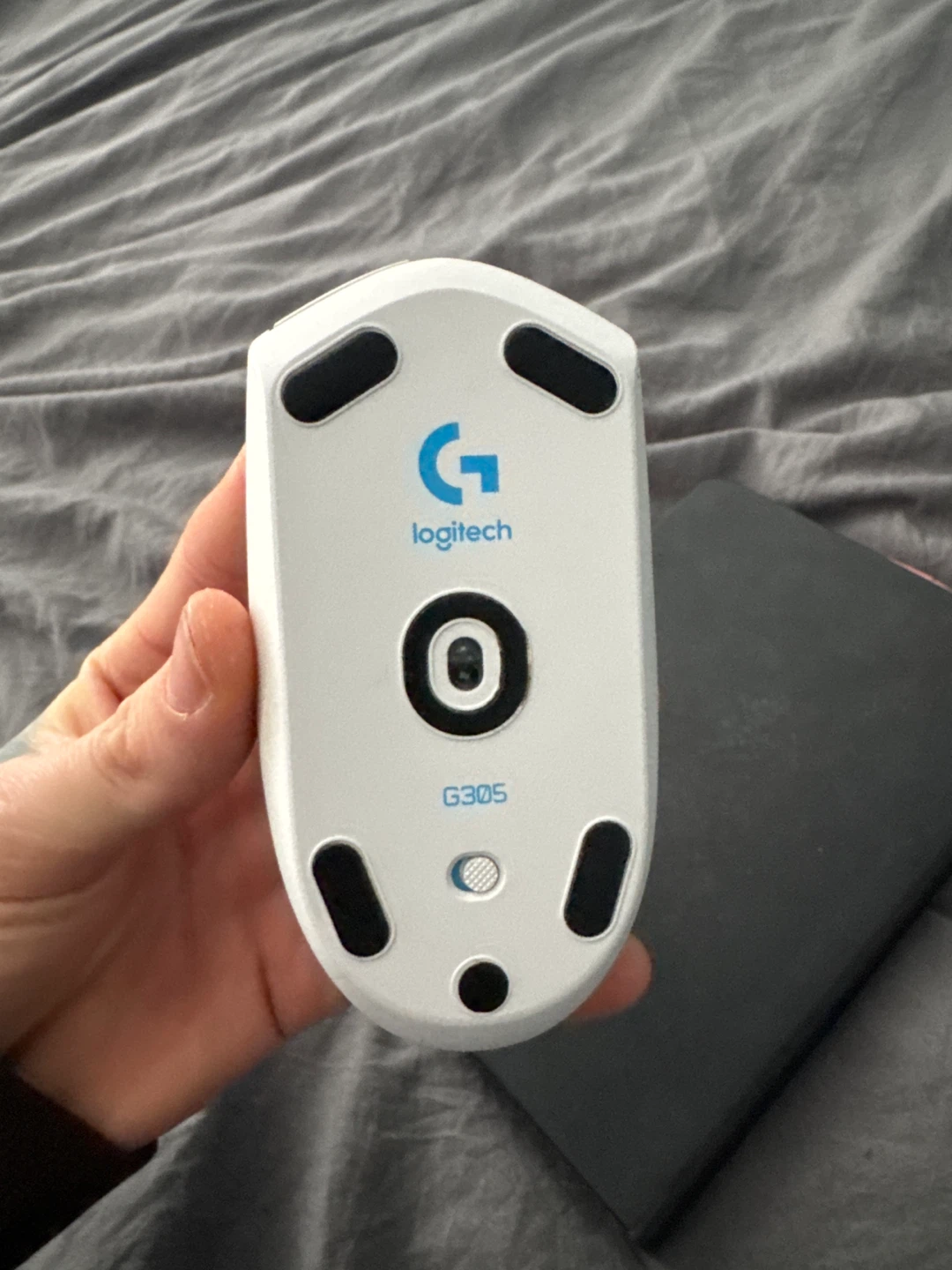 Logitech G305 Wireless Gaming Mouse - White - photo 4