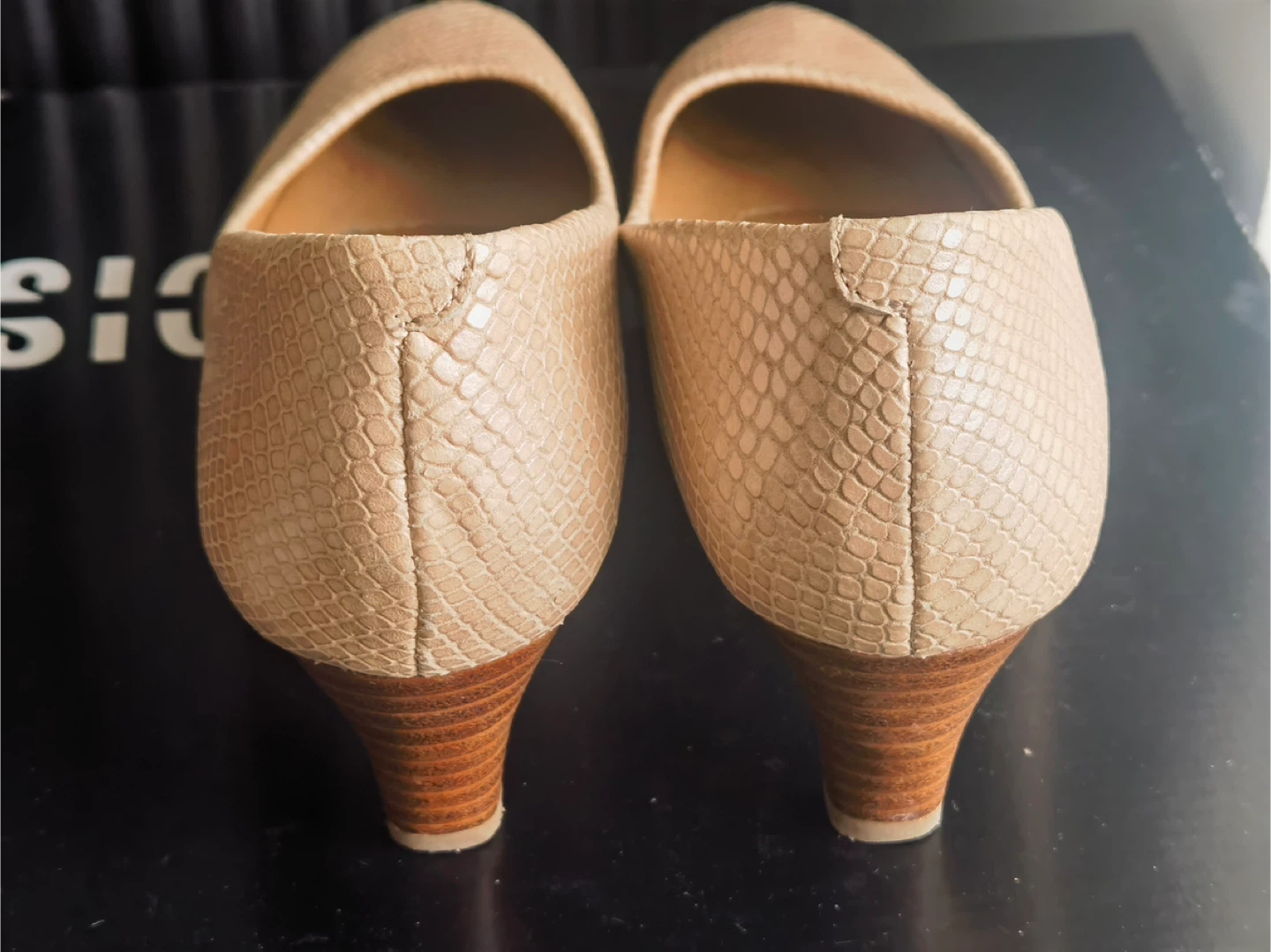 Sofft Women's Tan Snake Print Heels US7.5 - photo 3
