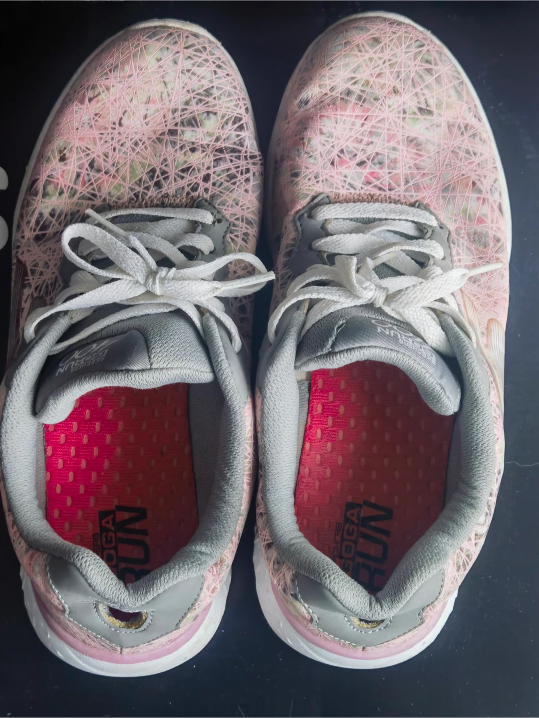 Skechers Goga Run Pink Pattern Women's Running Shoes size US 8
