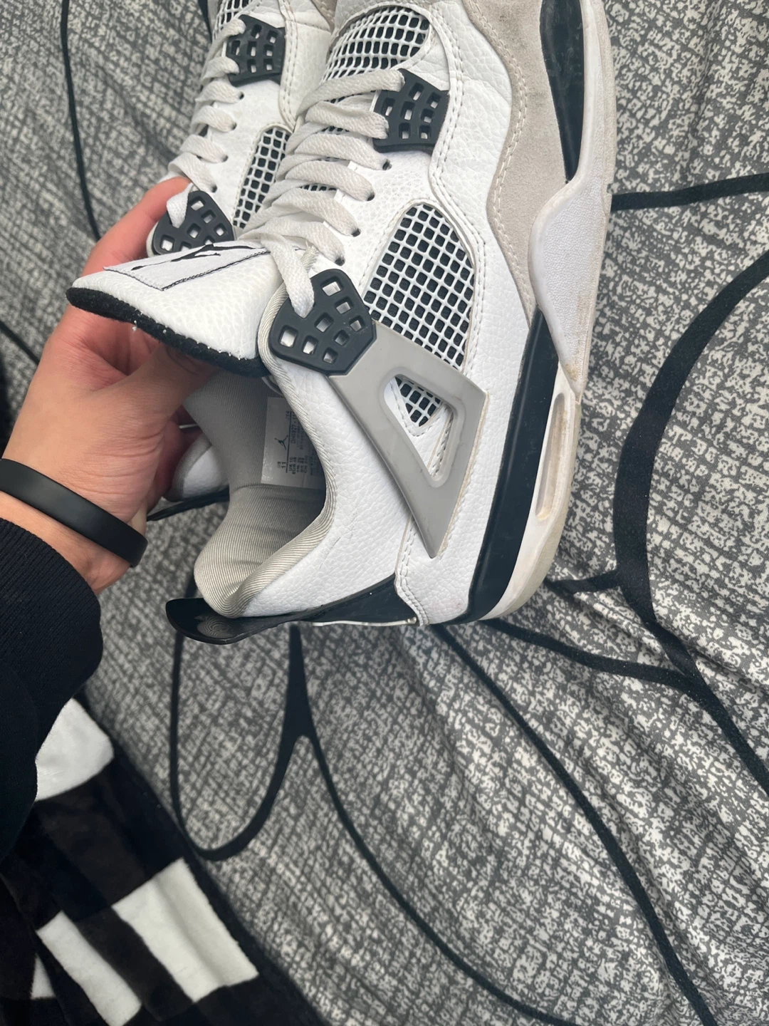 Air Jordan 4 Retro - photo 3