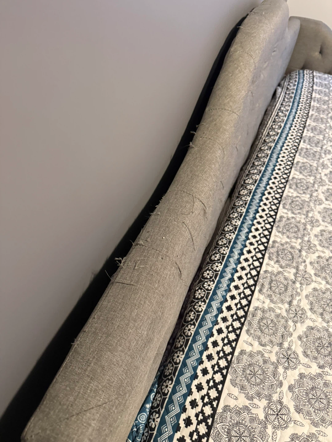 Grey Tufted Daybed Frame - photo 4