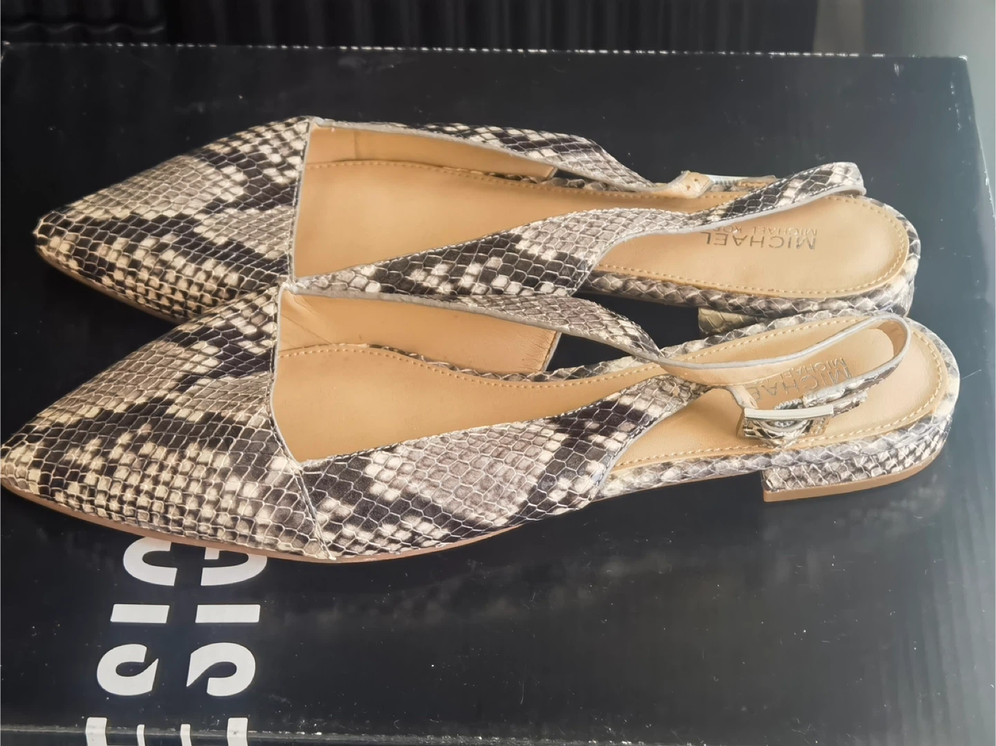 Michael Kors Snake Print Slingback Flats us size 7 - photo 2
