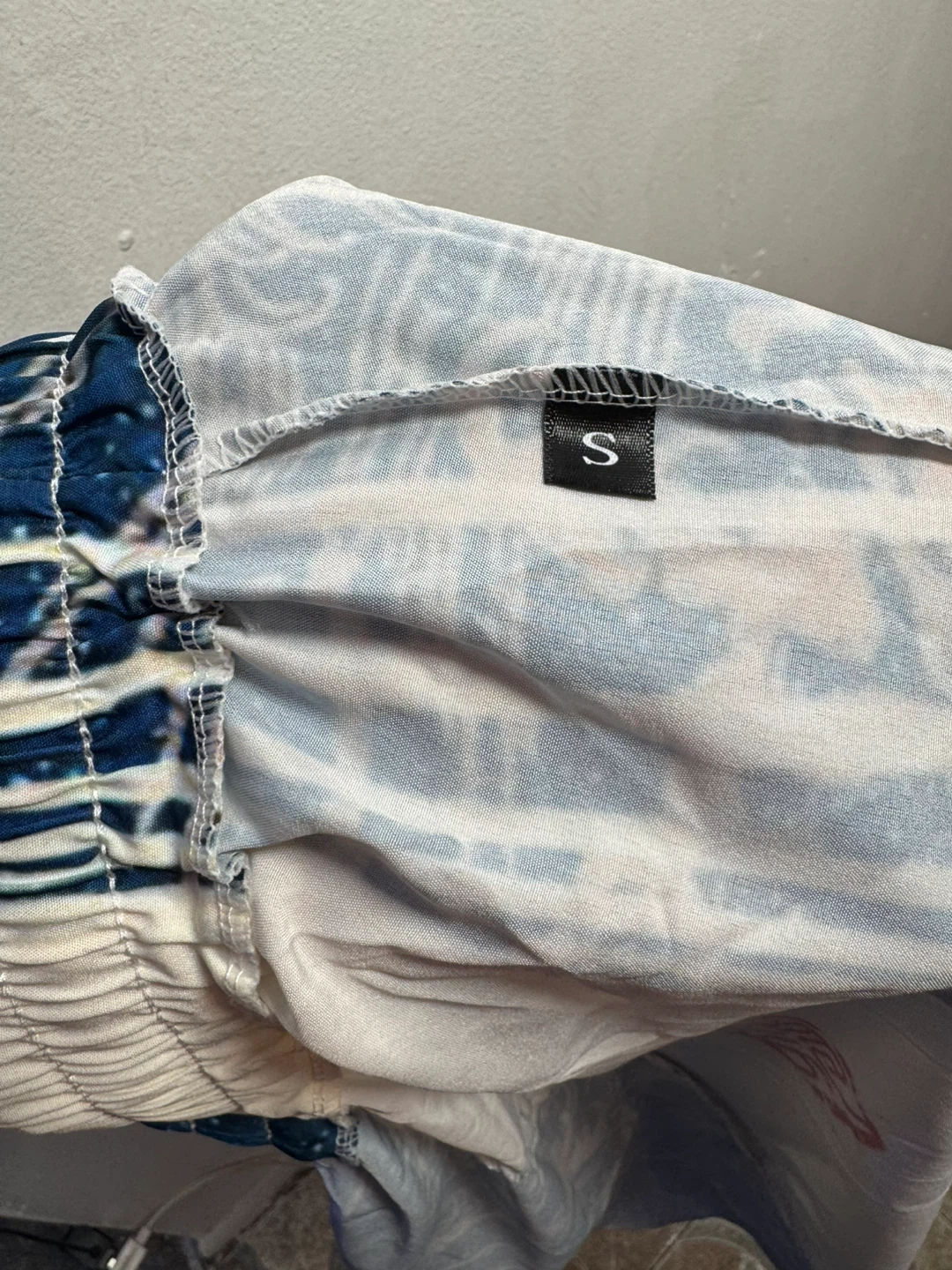 Men's Japanese Wave Print Shorts Size S - photo 3