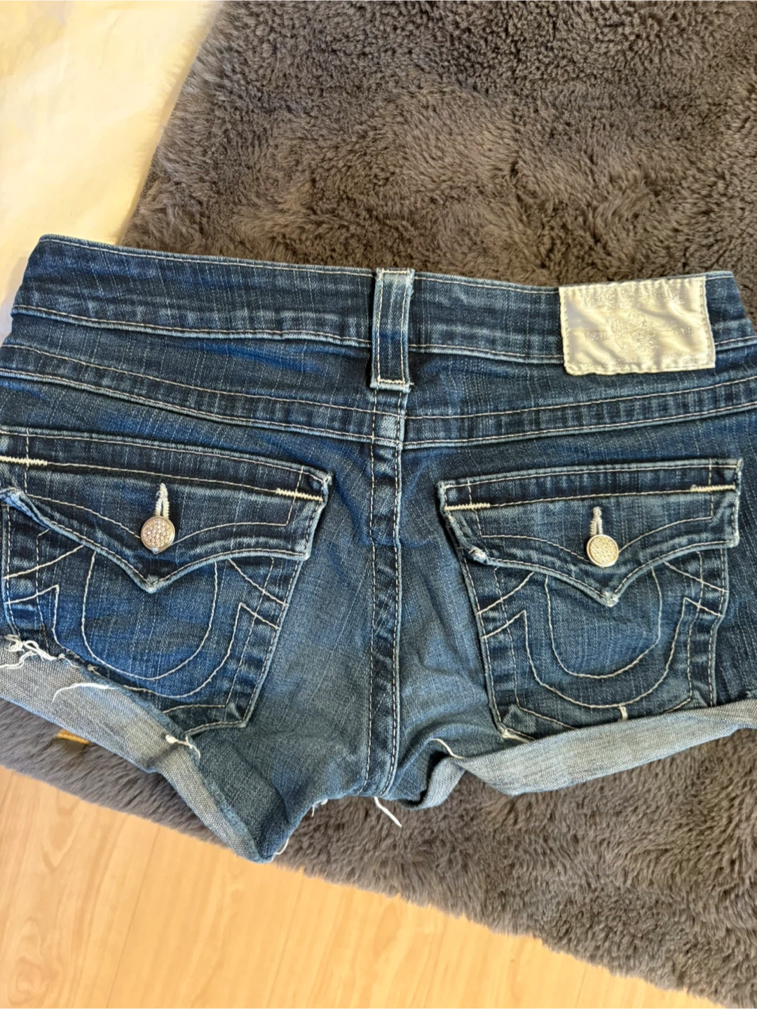 True Religion Denim Shorts Size 28 - photo 3