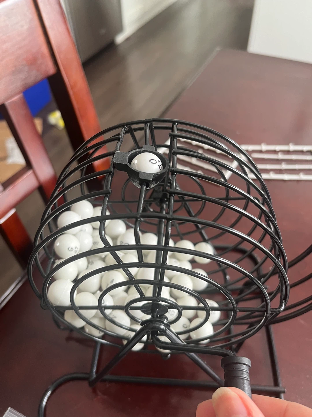 Bingo Set with Rotary Cage and 75 Numbered Balls - photo 3