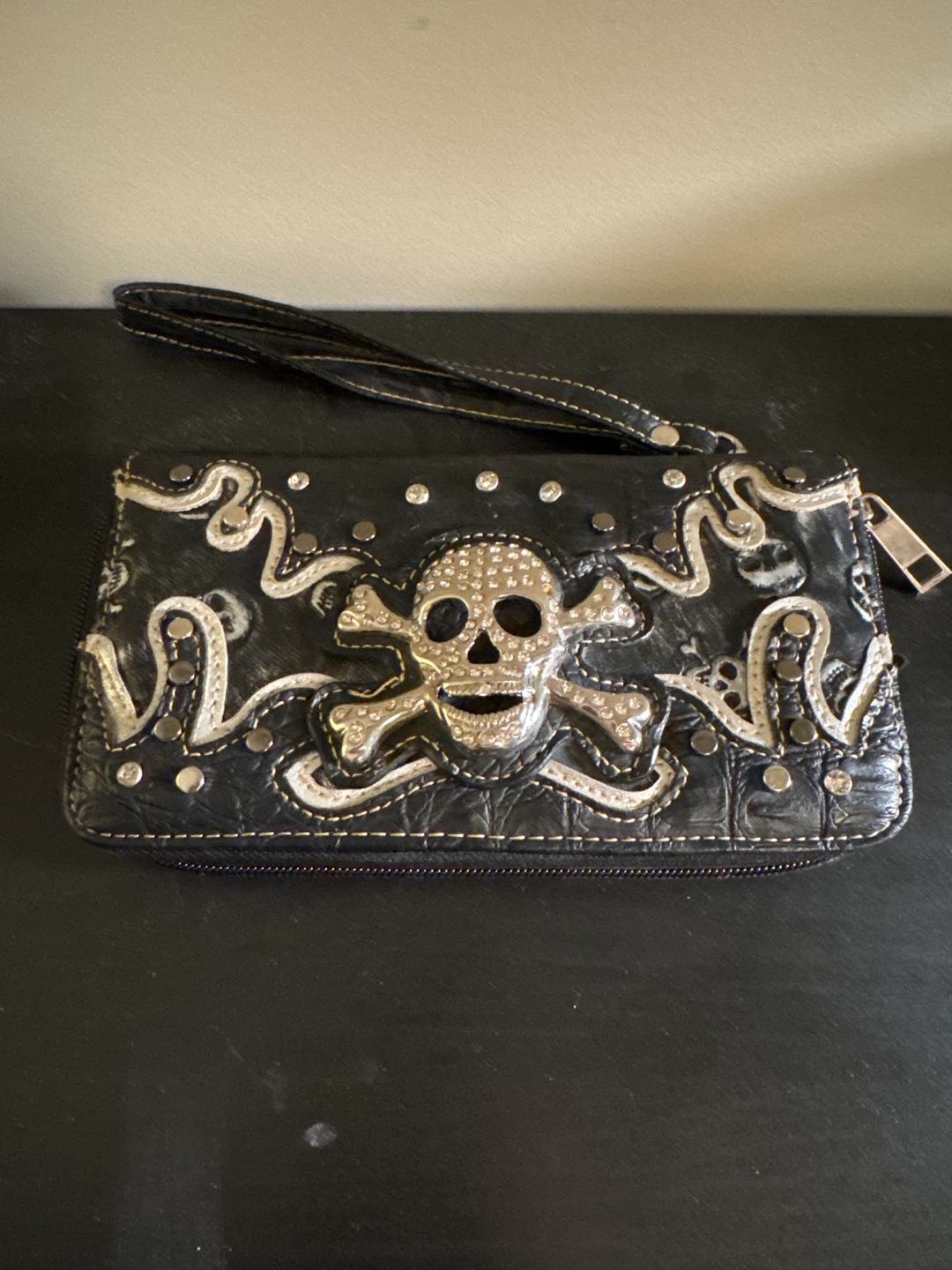 Black Skull & Crossbones Wristlet Wallet