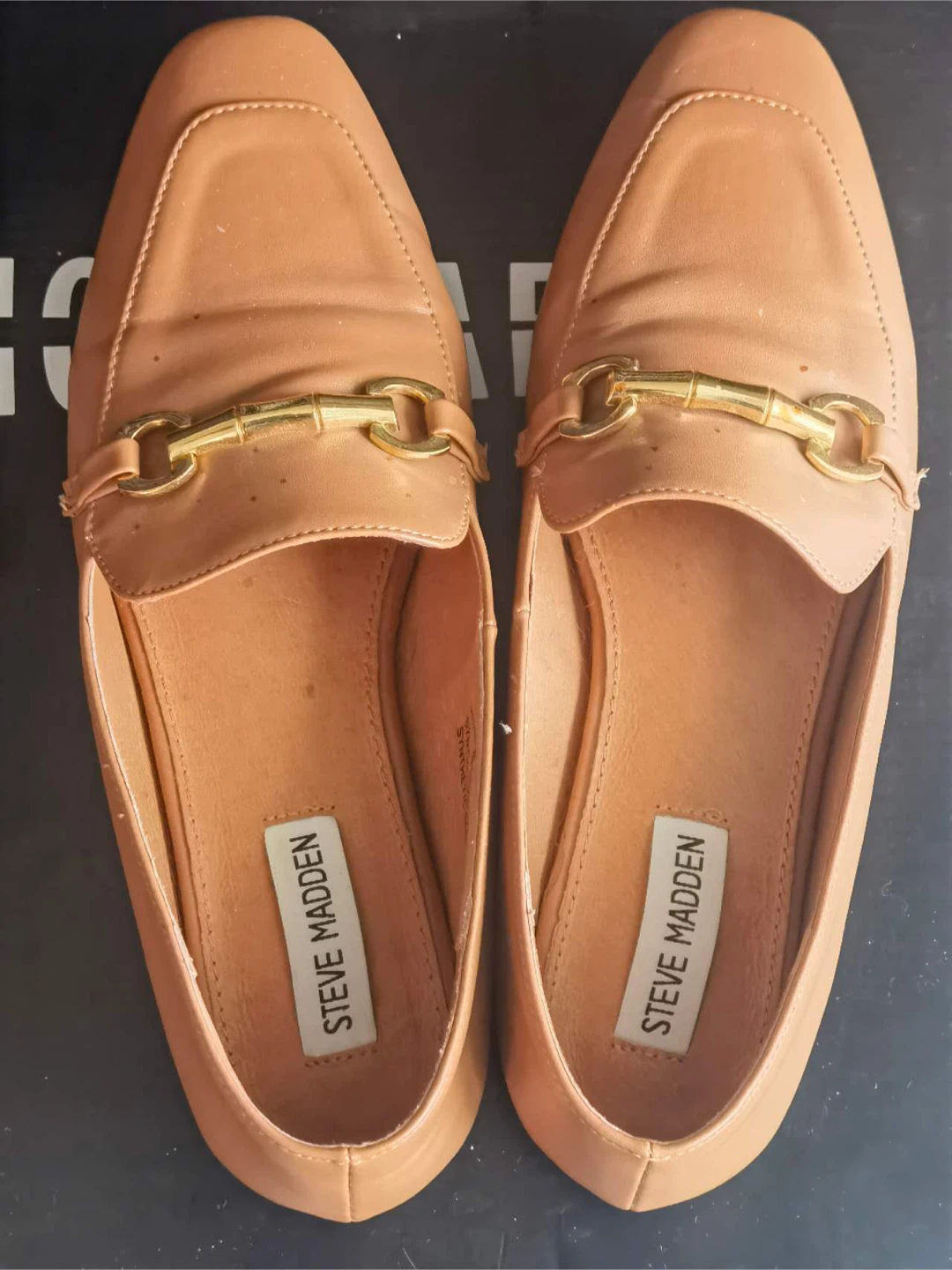 Steve Madden Tan Loafers with Gold Hardware size 8