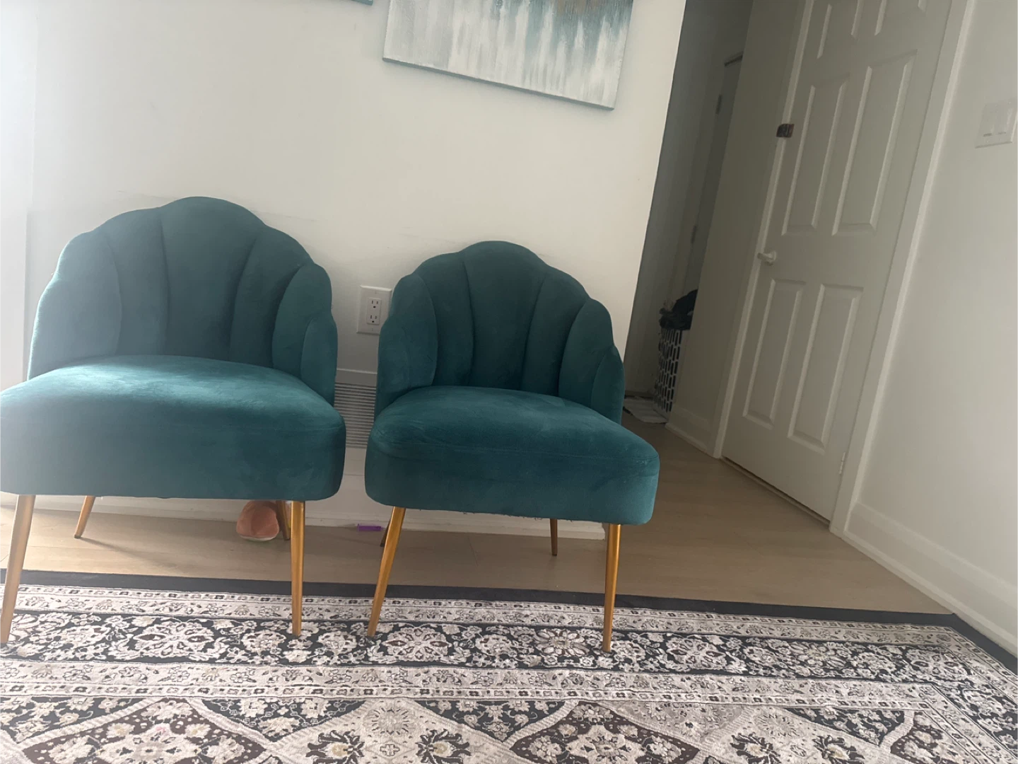 Set of 2 Teal Velvet Accent Chairs