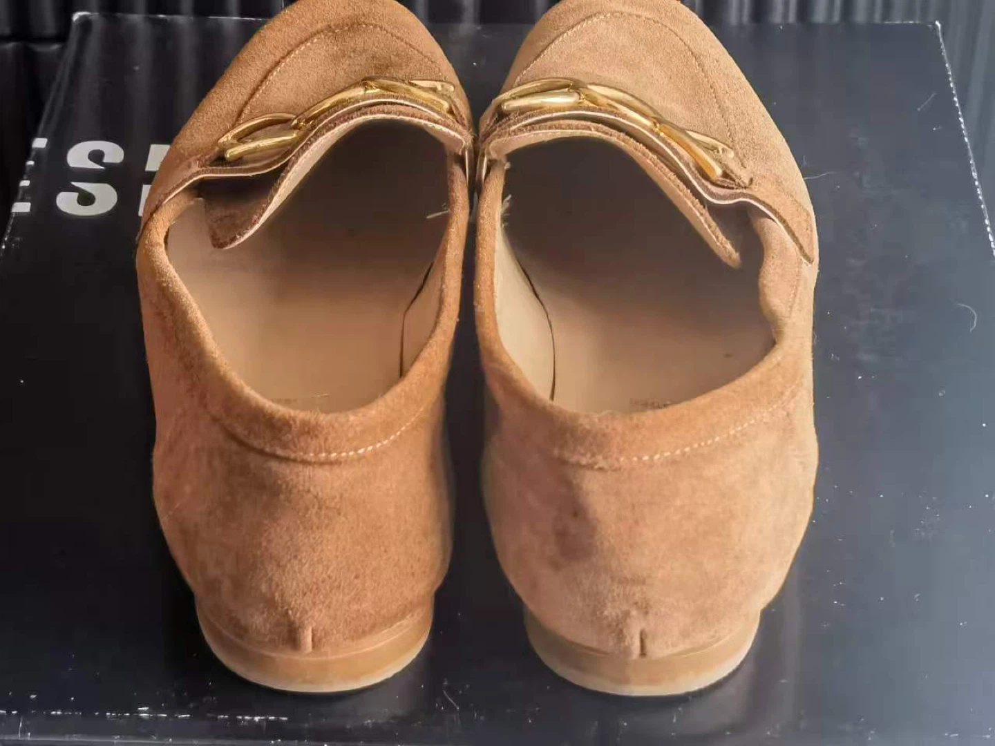 Brown Suede Loafers with Gold Chain Detail size 9 - photo 3