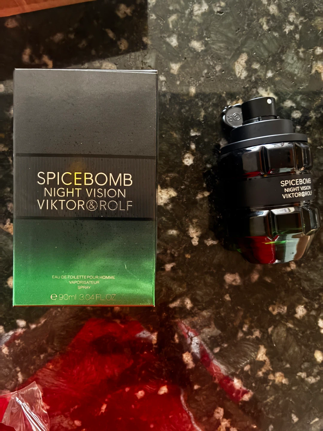 Viktor & Rolf Spicebomb Night Vision Eau de Toilette 90ml
