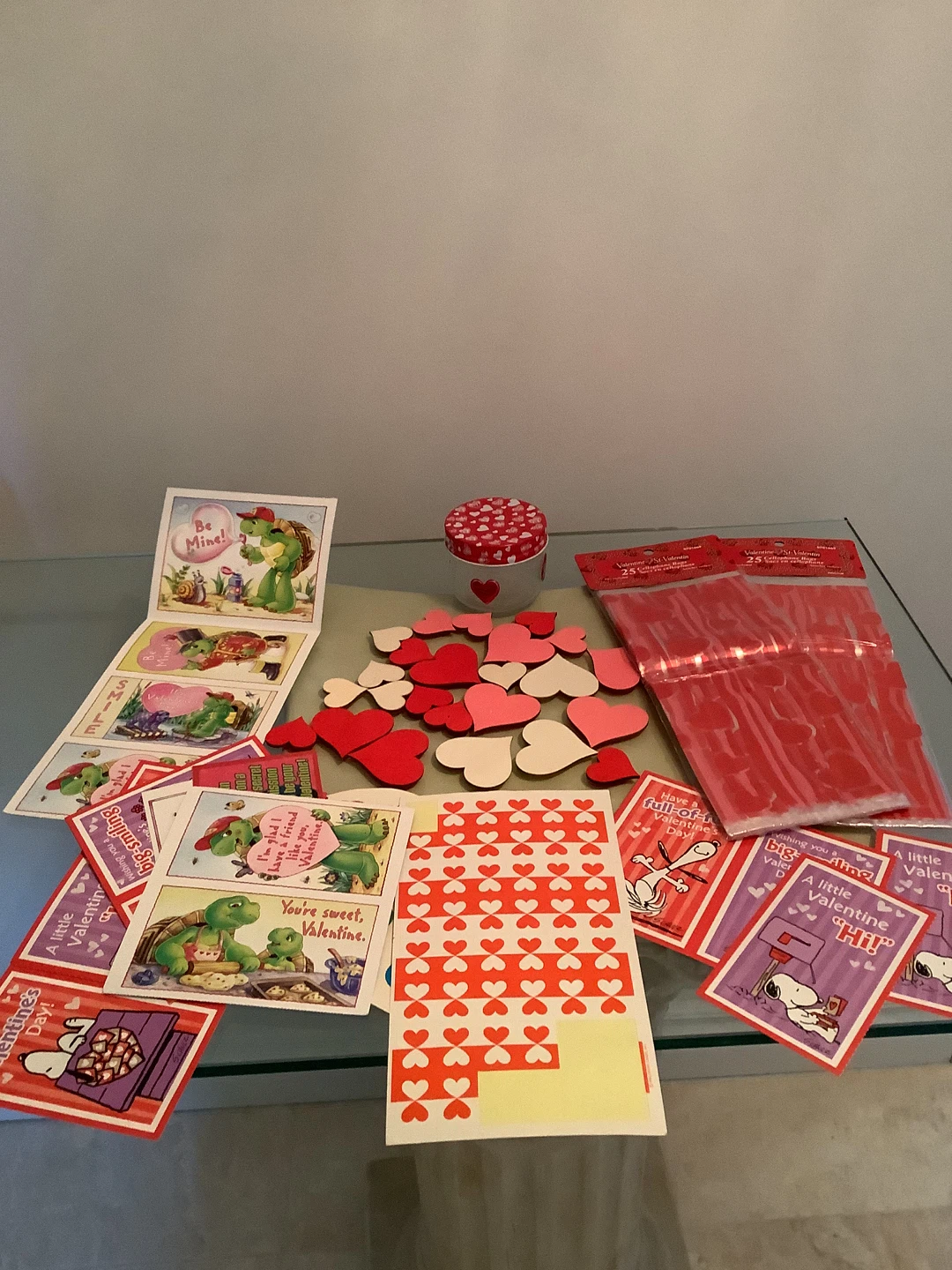 Assorted Valentine's Day items