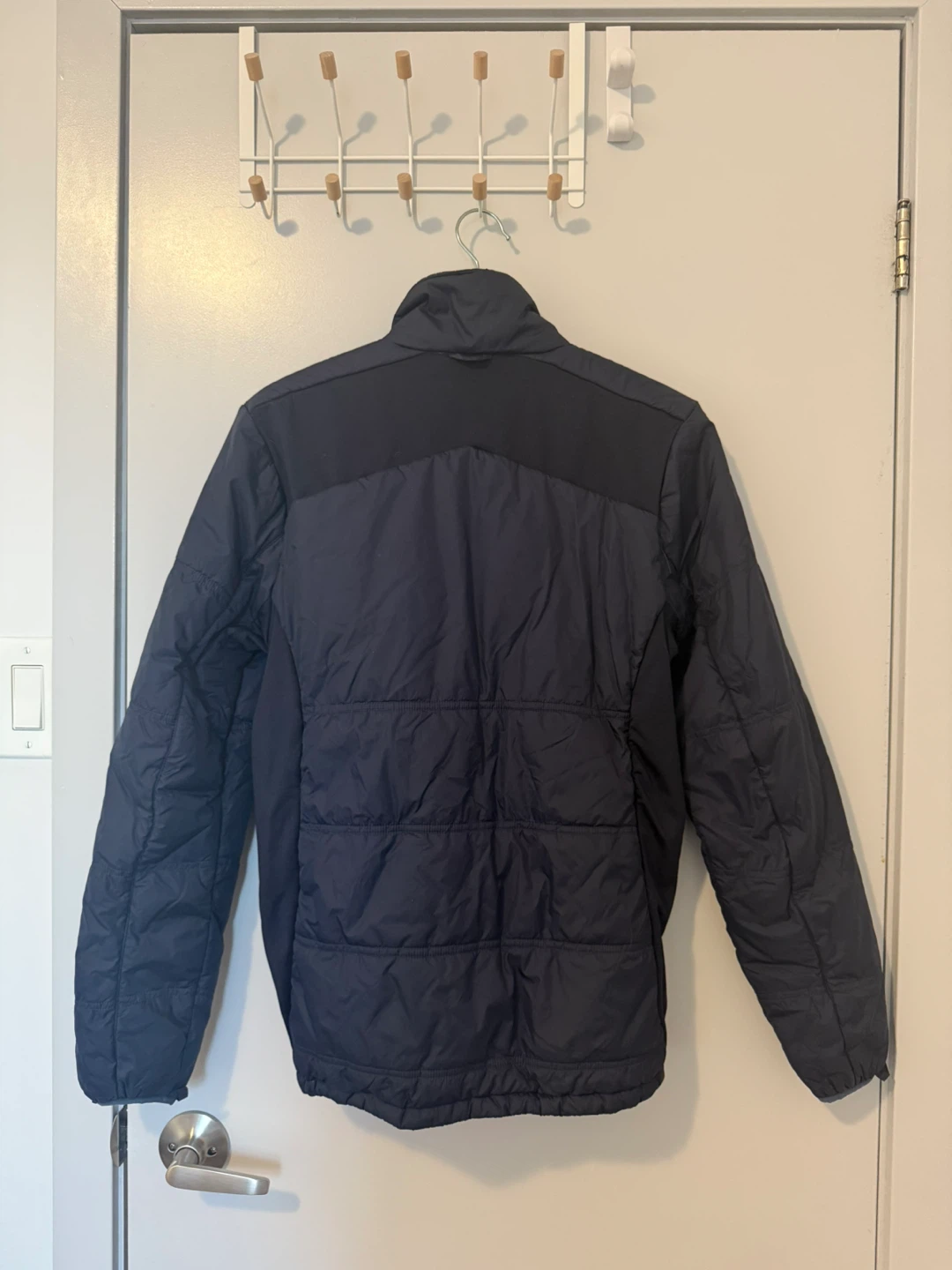 Selling Like New Forclaz Puffer Jacket - photo 2