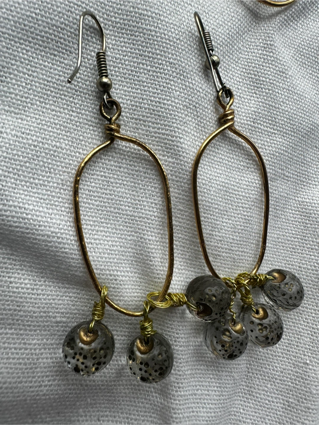 Beaded Oval Hoop Earrings Bundle - photo 4