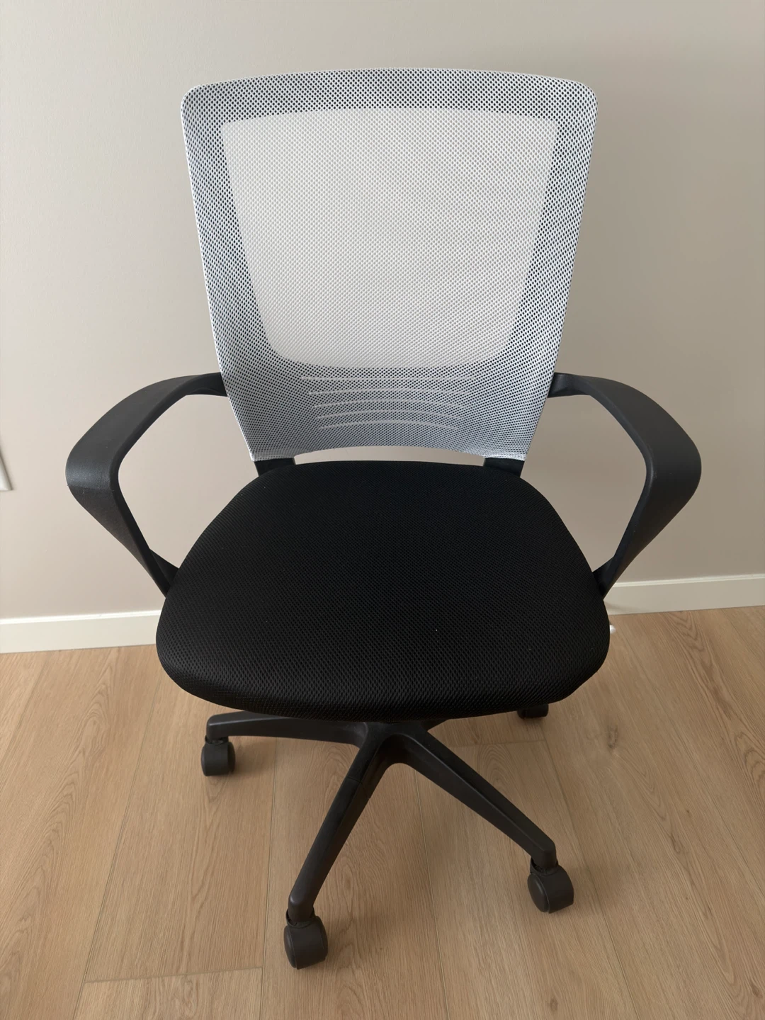 Mesh Back Office Chair and White Desk with Shelf