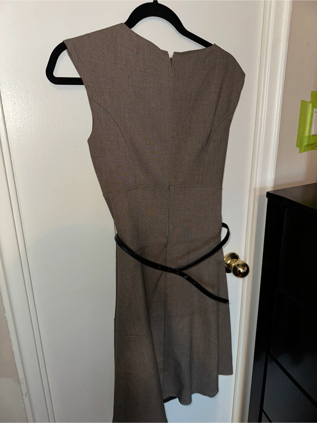 LE CHATEAU Grey Dress with Belt - Size S/P - photo 3