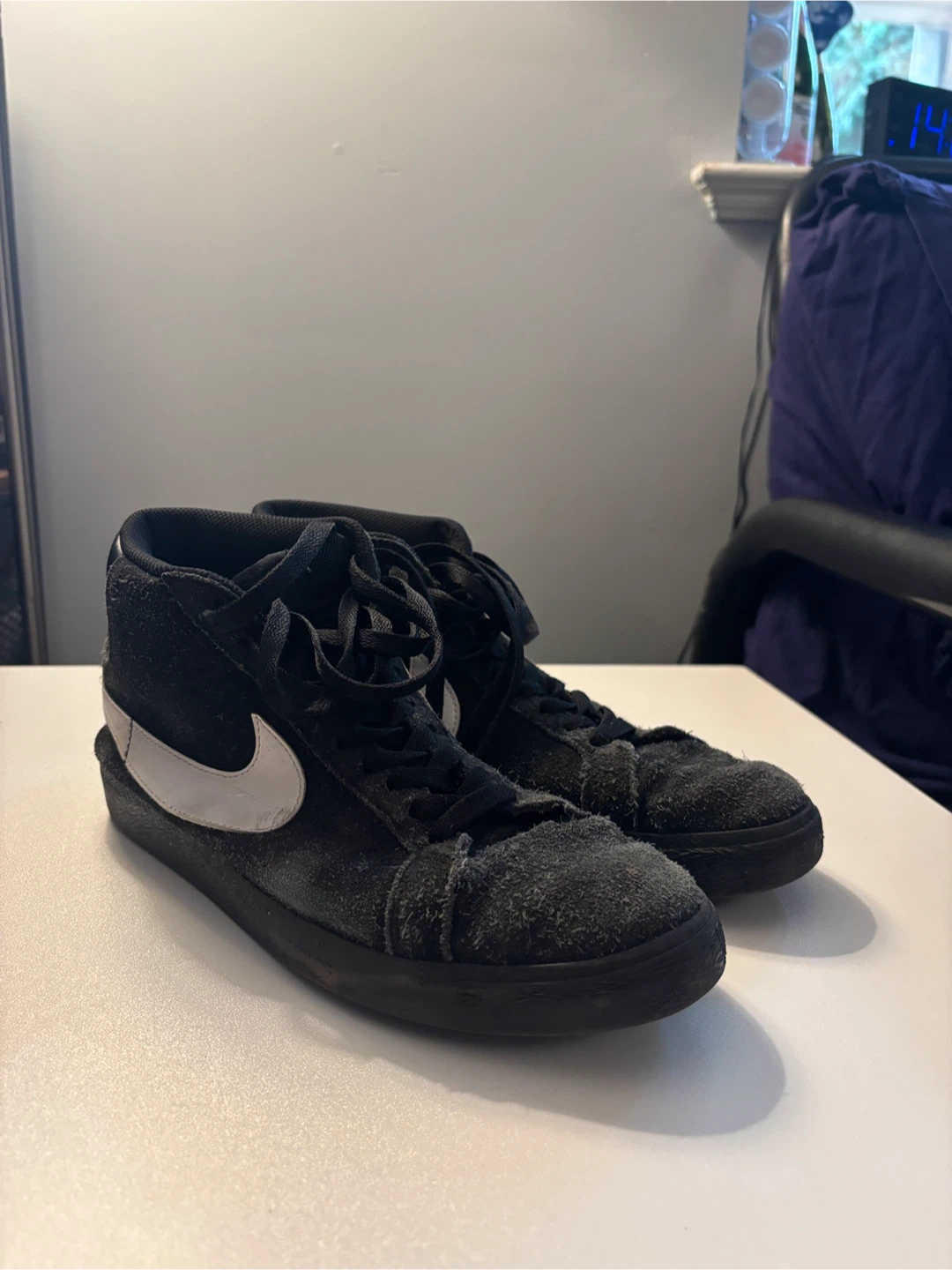 Size 8.5M Nike SB Blazer Mid (Black/White)