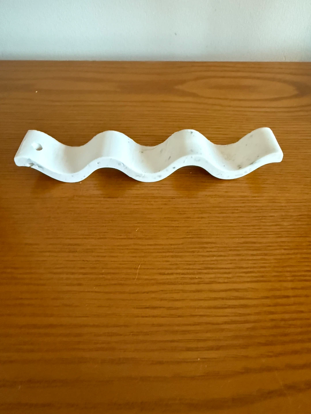 White Wavy incense Holder - photo 2