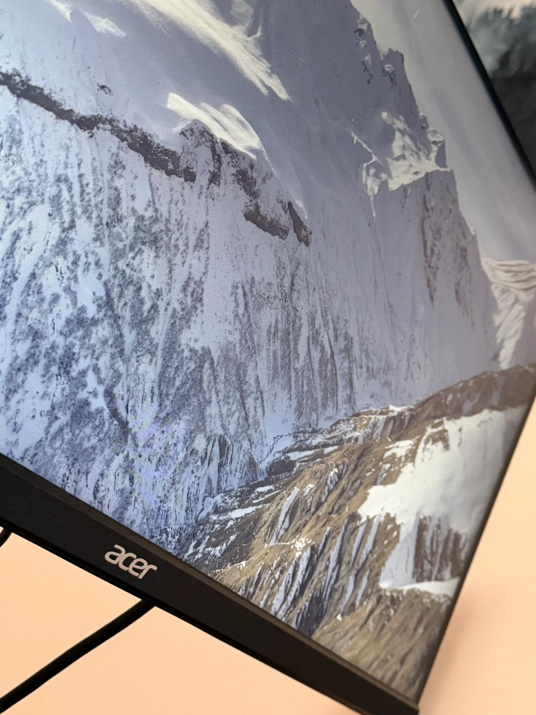Acer Monitor - photo 2