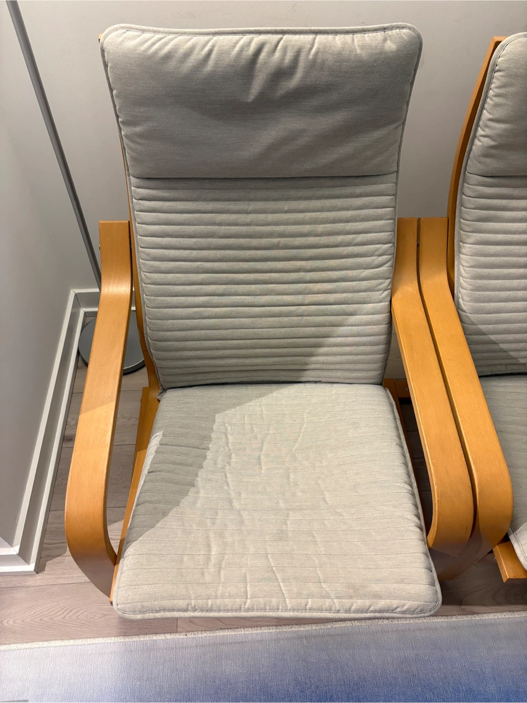 2 Armchairs (IKEA POANG) + footstool - photo 2