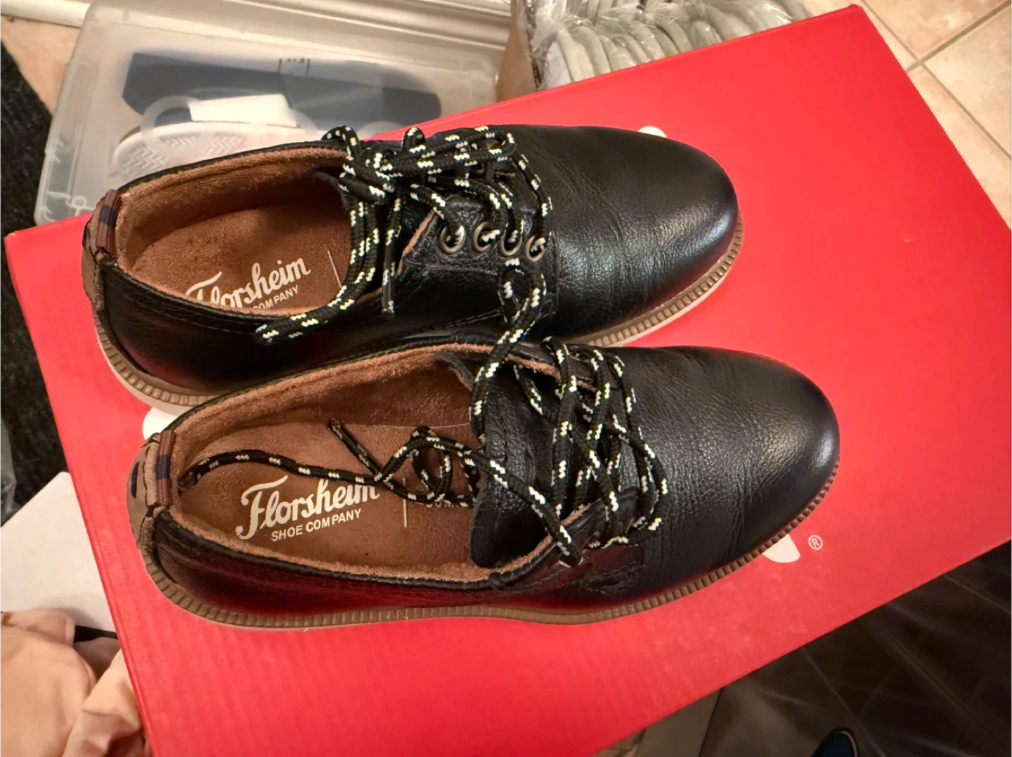 Florsheim Boys Black Leather Oxford Dress Shoes Size 11M - photo 2