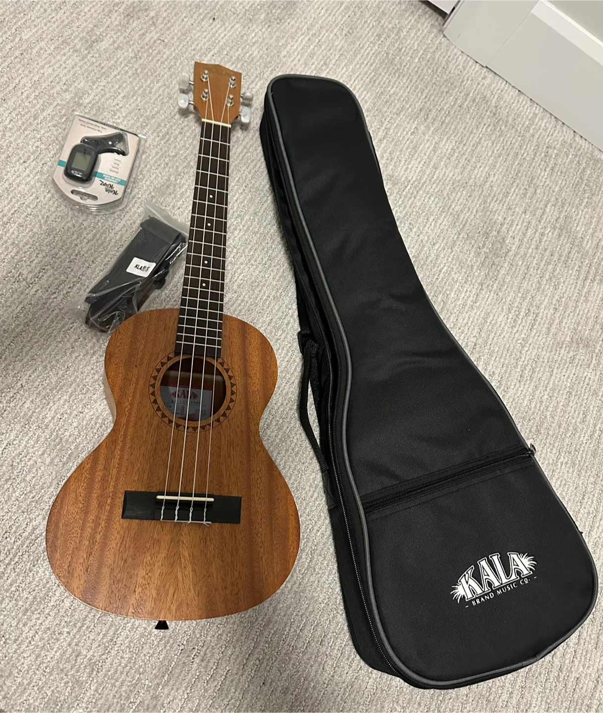 Kala Ukulele Starter Kit with Case and Tuner - photo 3