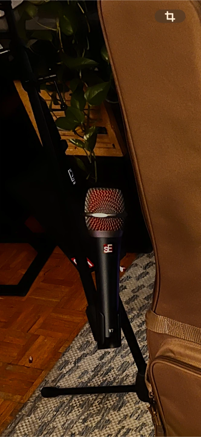Fishman Loudbox Mini & Senheiser SeV7 mic Setup - photo 3