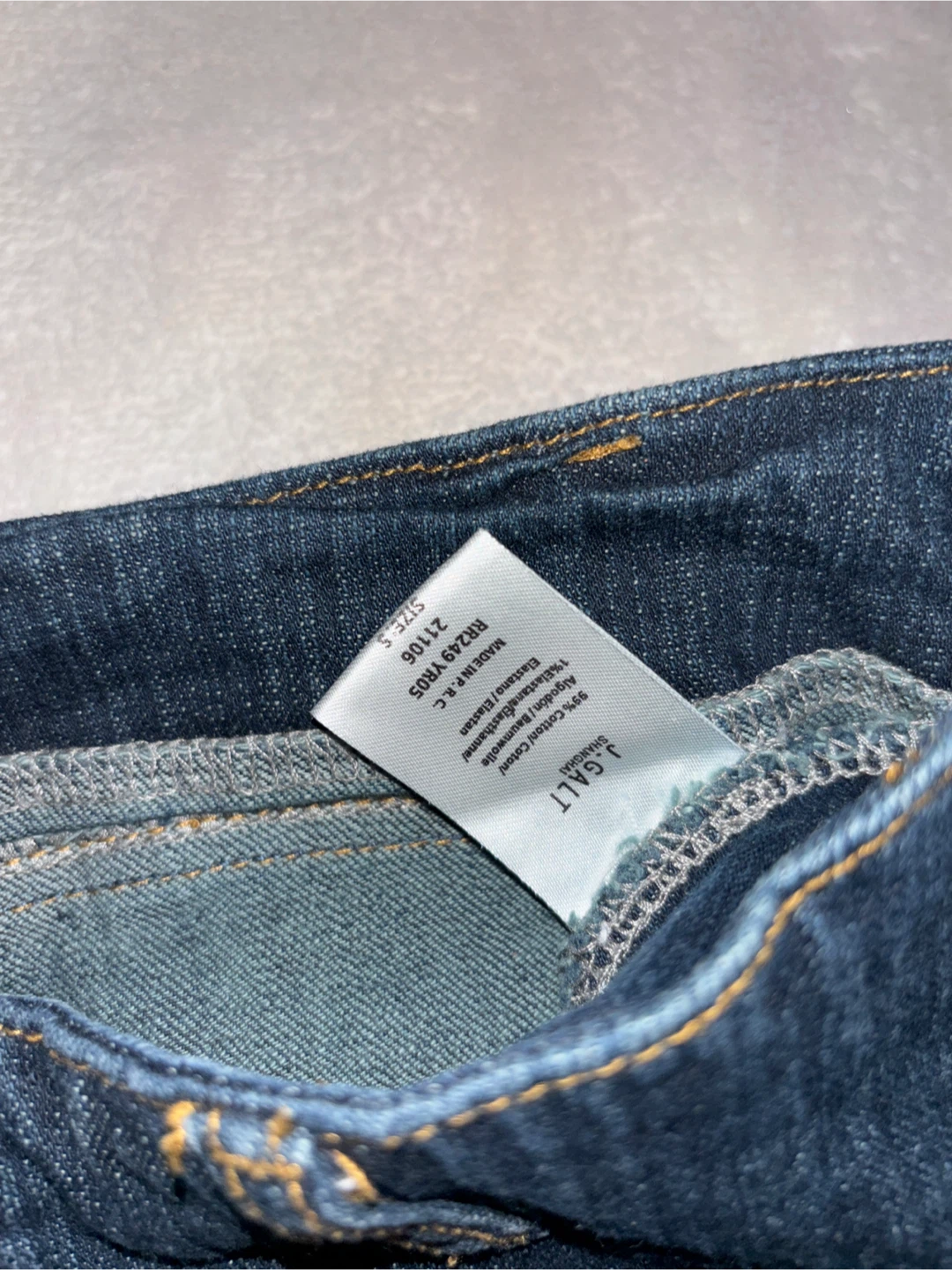 Brandy Melville slightly flared Jeans - photo 2