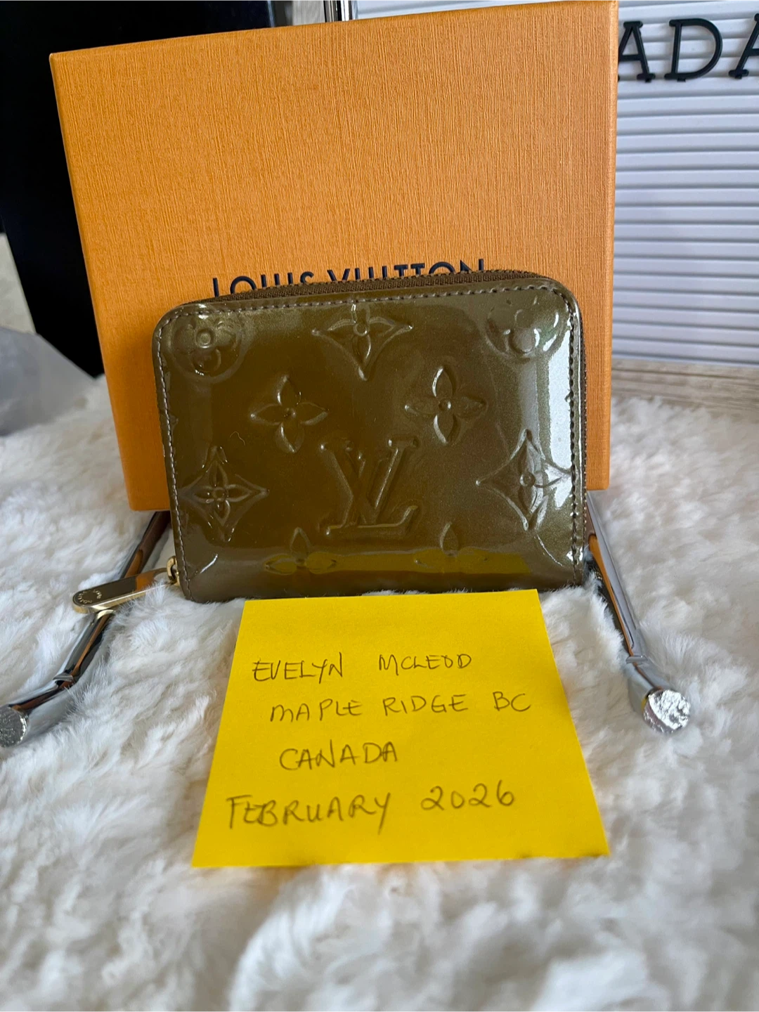 Louis Vuitton Monogram Vernis Zippy Coin Purse