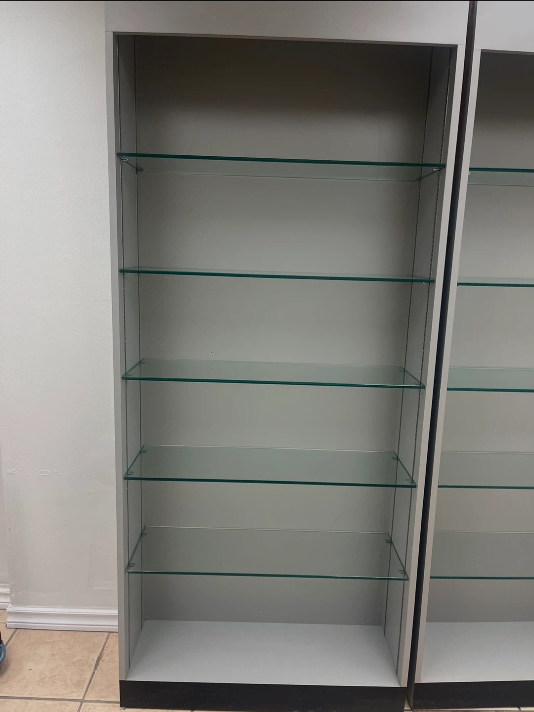 Display Shelving Unit - Grey with Glass Shelves - photo 3
