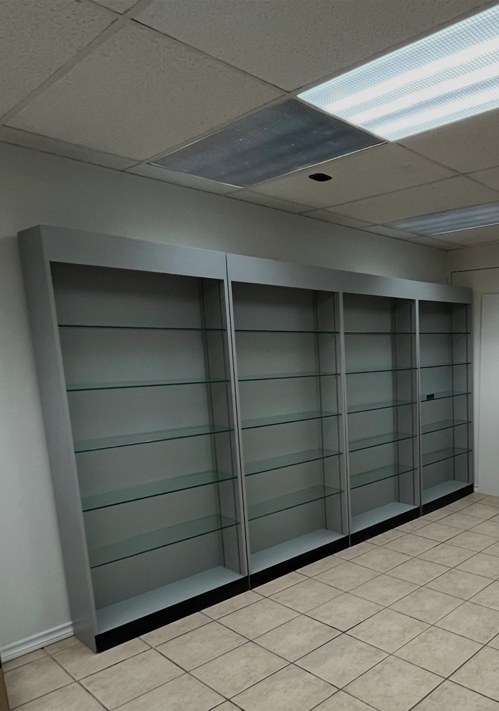 Display Shelving Unit - Grey with Glass Shelves