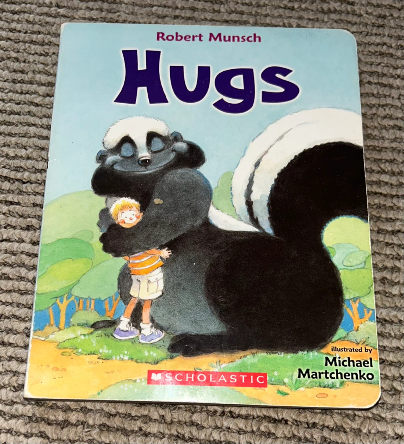 Robert Munsch Hugs Children's Book