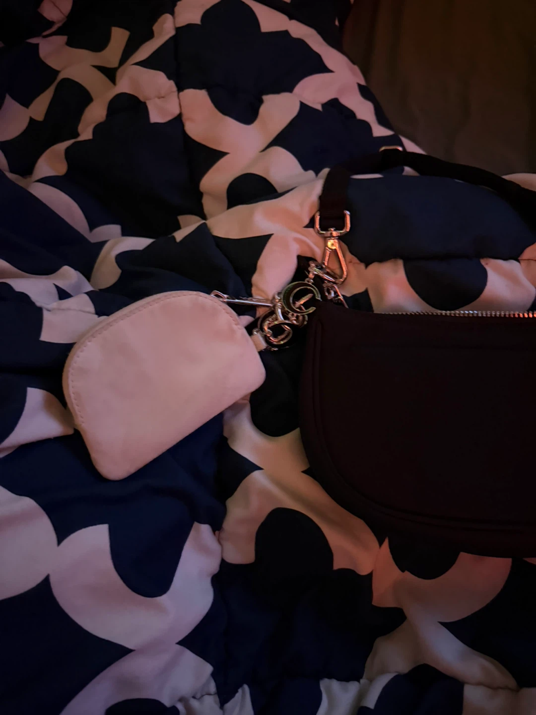 Lululemon Black Mini Bag with Pouch - photo 4