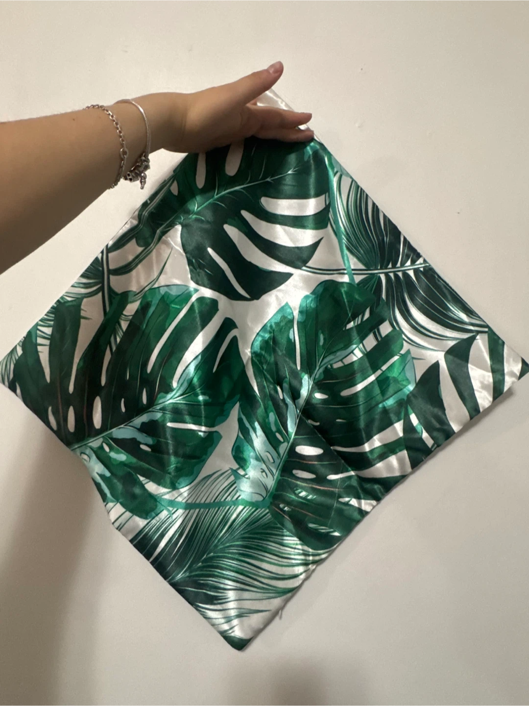 Satin Leaf Print - Pillow Cases (3)