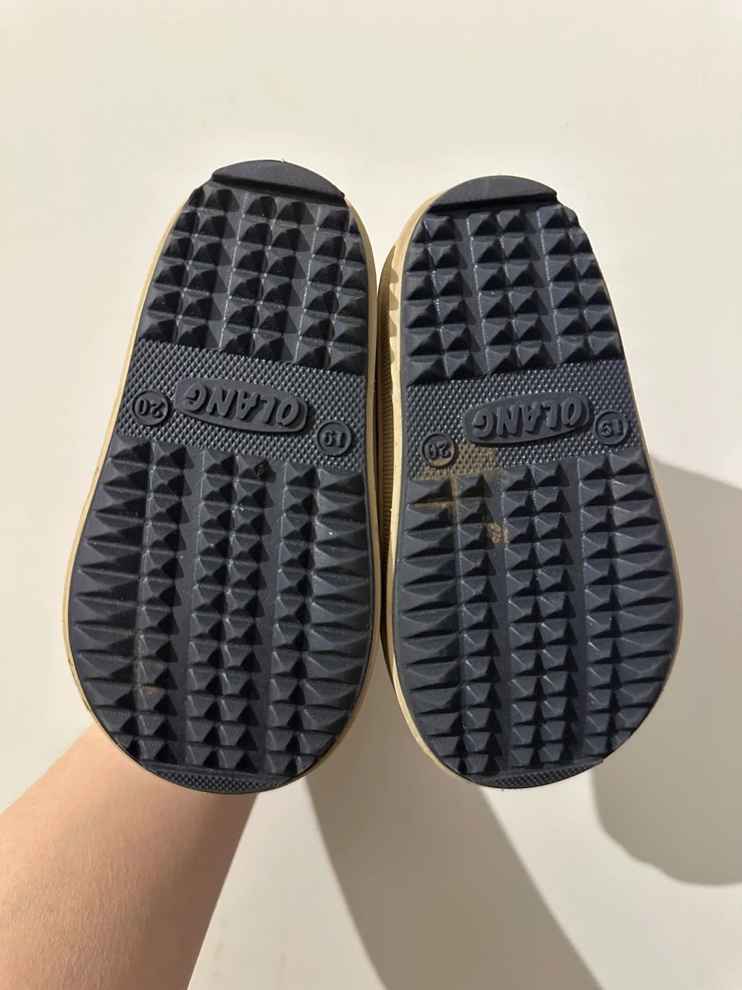 Olang Kids Winter Boots Size 3/4 - photo 2