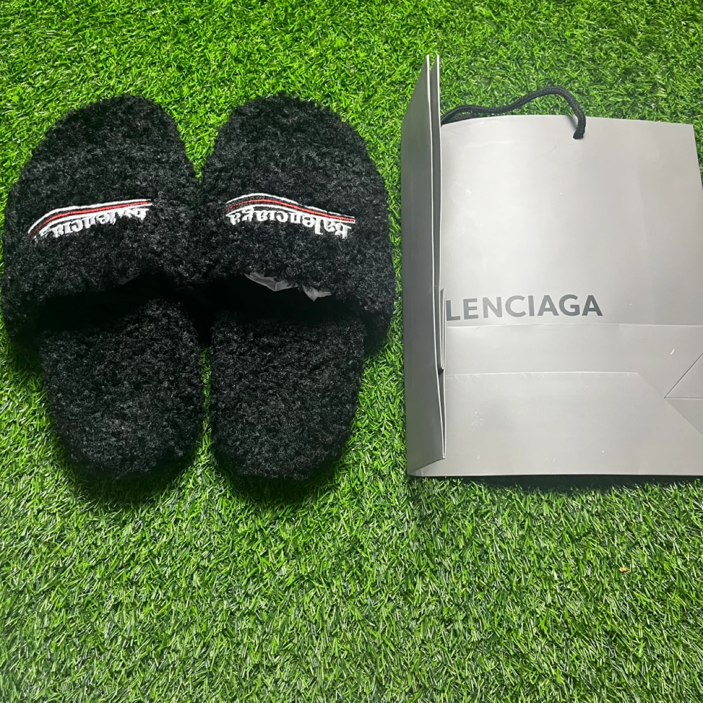 Balenciaga Fur Slides - photo 4