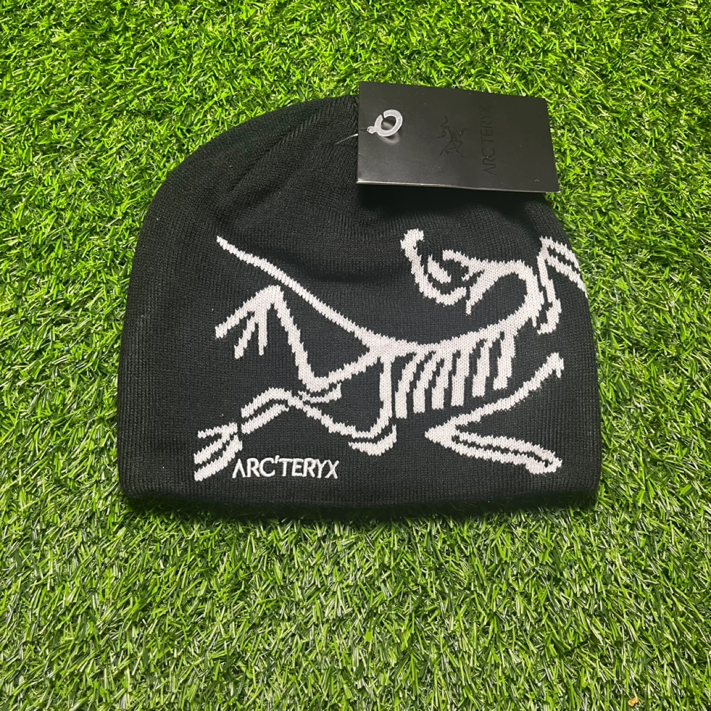 Arc’teryx Black Beanie