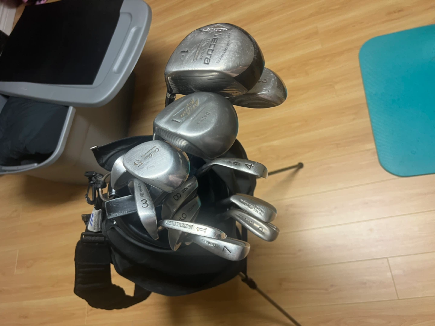 Golf Club Set with Bag
