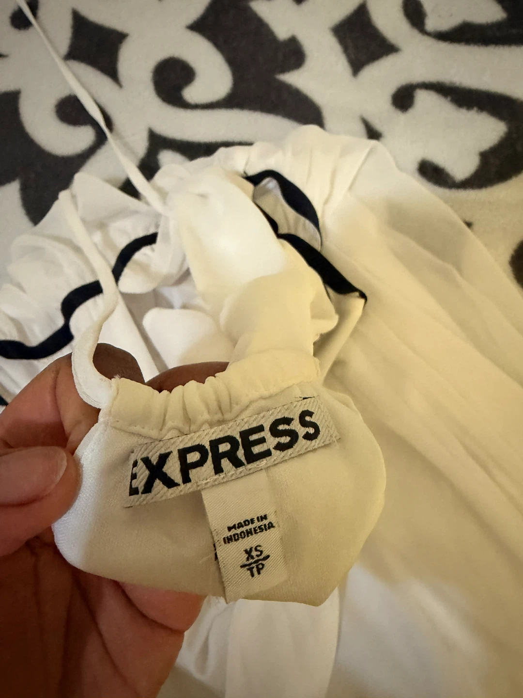 Express White Dress with Black Trim - Size XS - photo 2