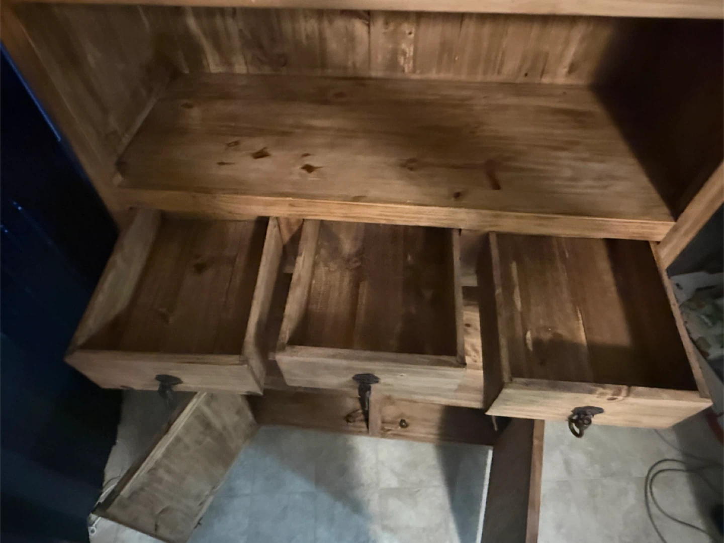 Solid pine cabinet / bookshelf - photo 2