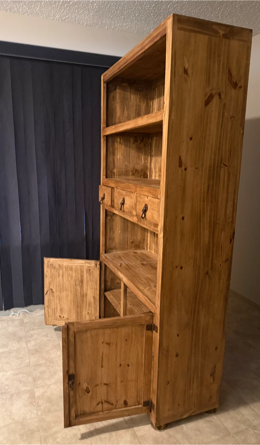 Solid pine cabinet / bookshelf - photo 4