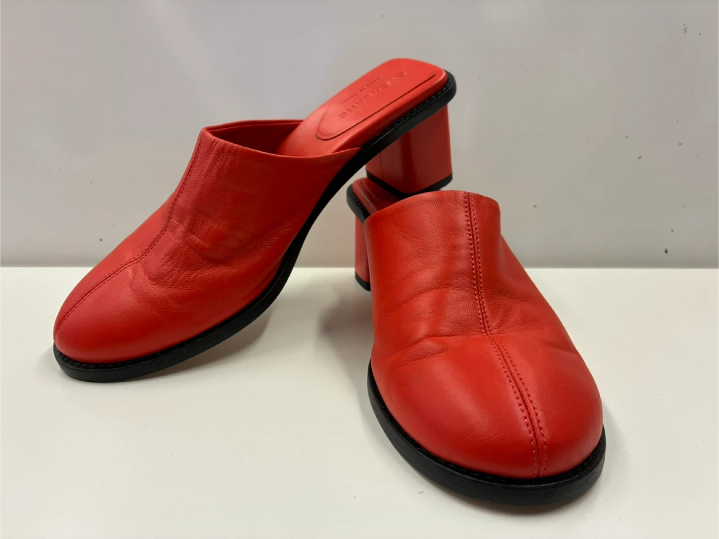 Everlane The Artist Mule In Red - Size 6