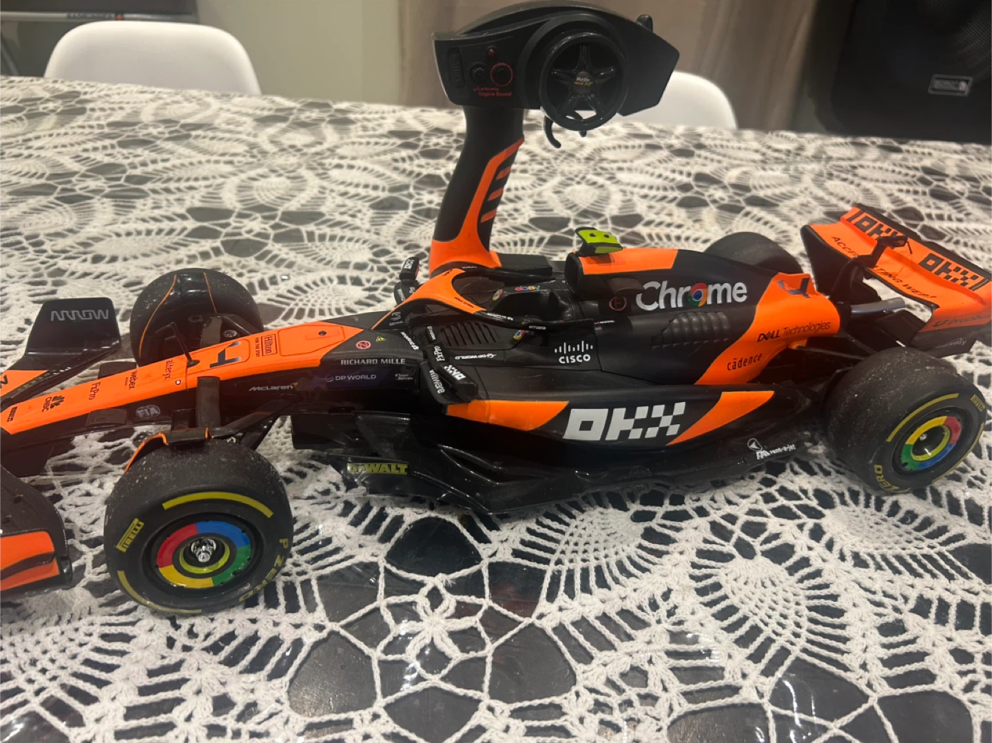 McLaren F1 RC Car with Remote Control - photo 3
