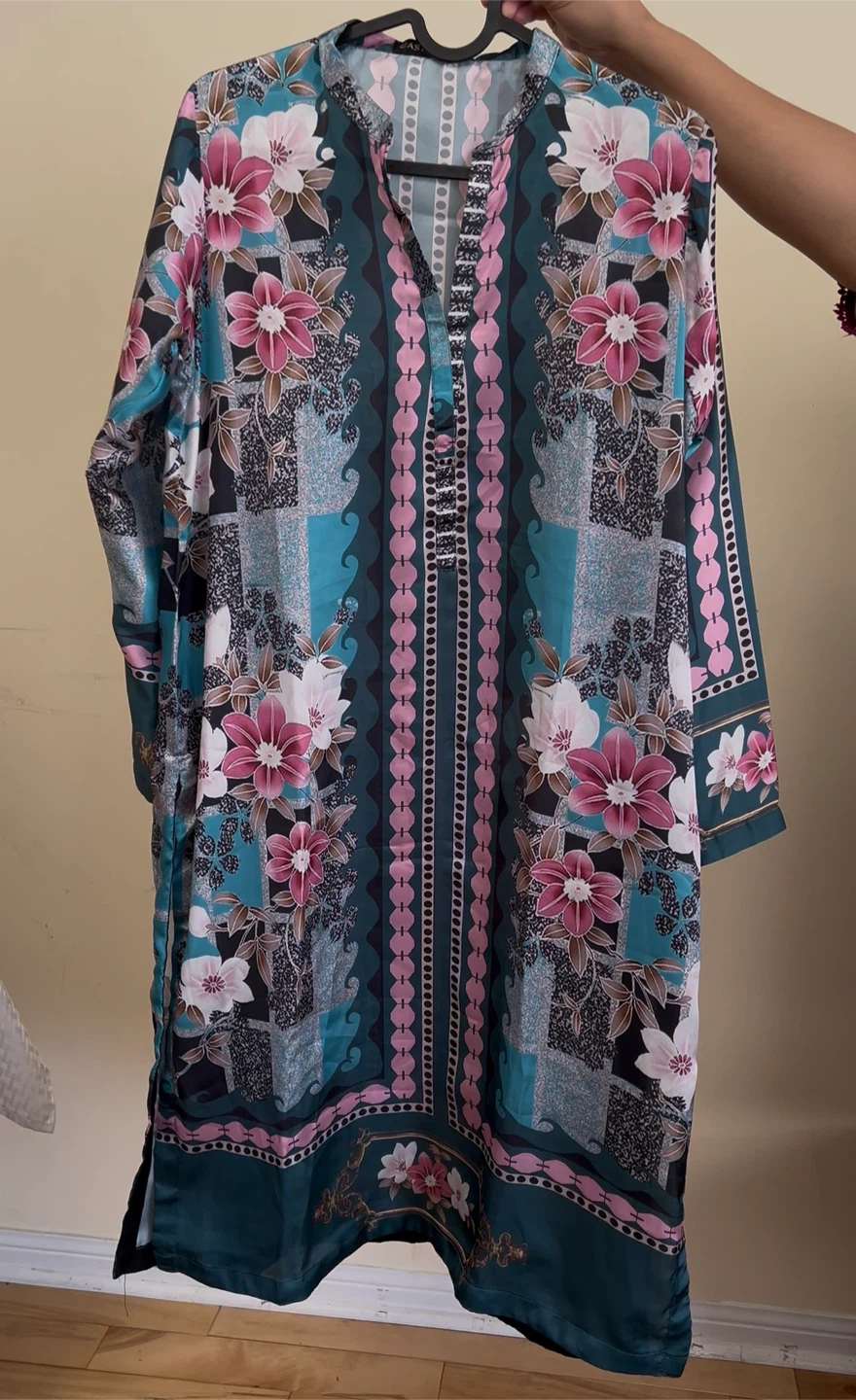 Beautiful premium Silk Coord Sets - photo 3