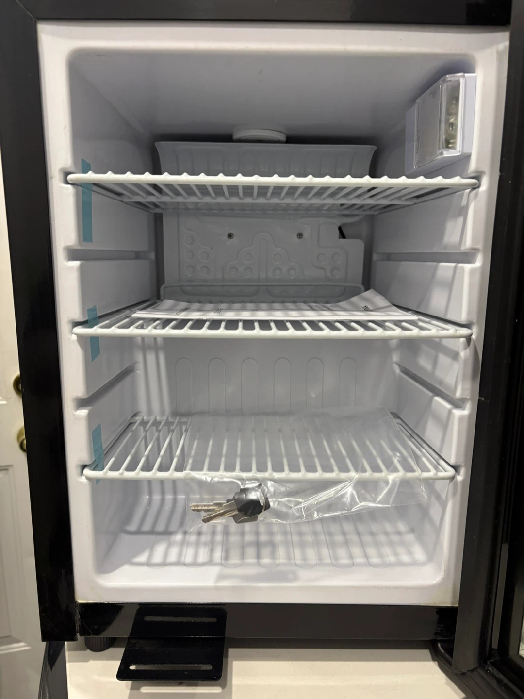Ipsen SC21 Pharmaceutical Storage Refrigerator - photo 2